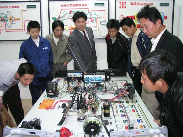 汽车电路实习台